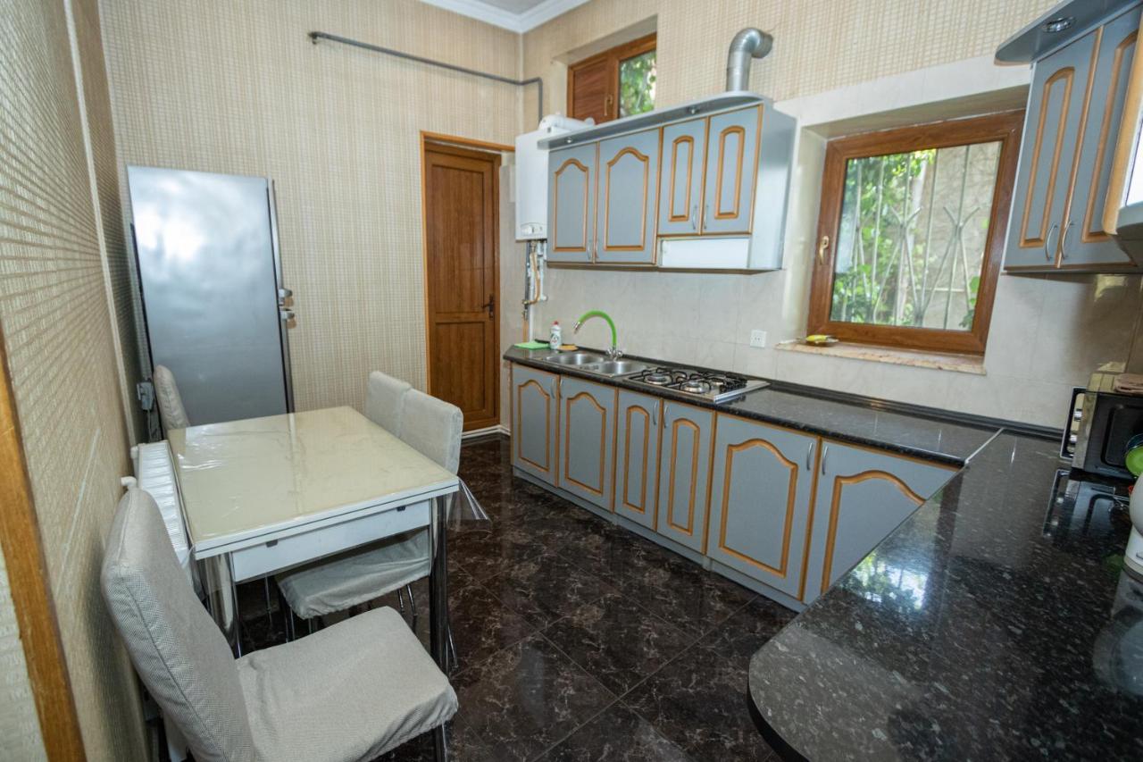 Barnaba Apartment Tbilisi Exterior photo